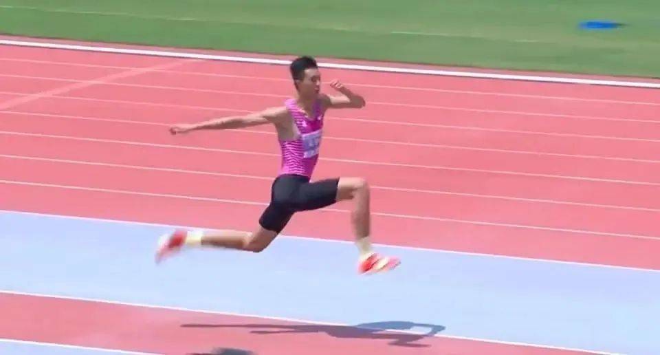 17米68！广东小伙打破尘封16年的亚洲纪录