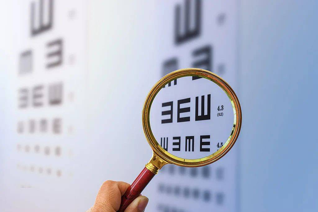 近视超这个度数，眼部疾病风险骤升！