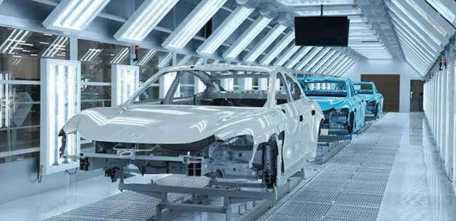 周云杰，小心雷军