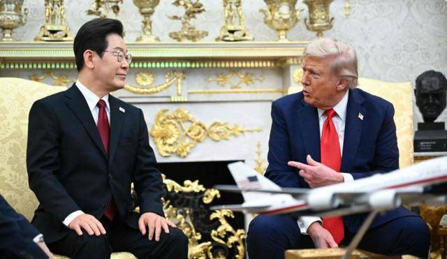 超10架F35飞亚洲，特朗普喊话：中国已排第三，必须加入美俄谈判