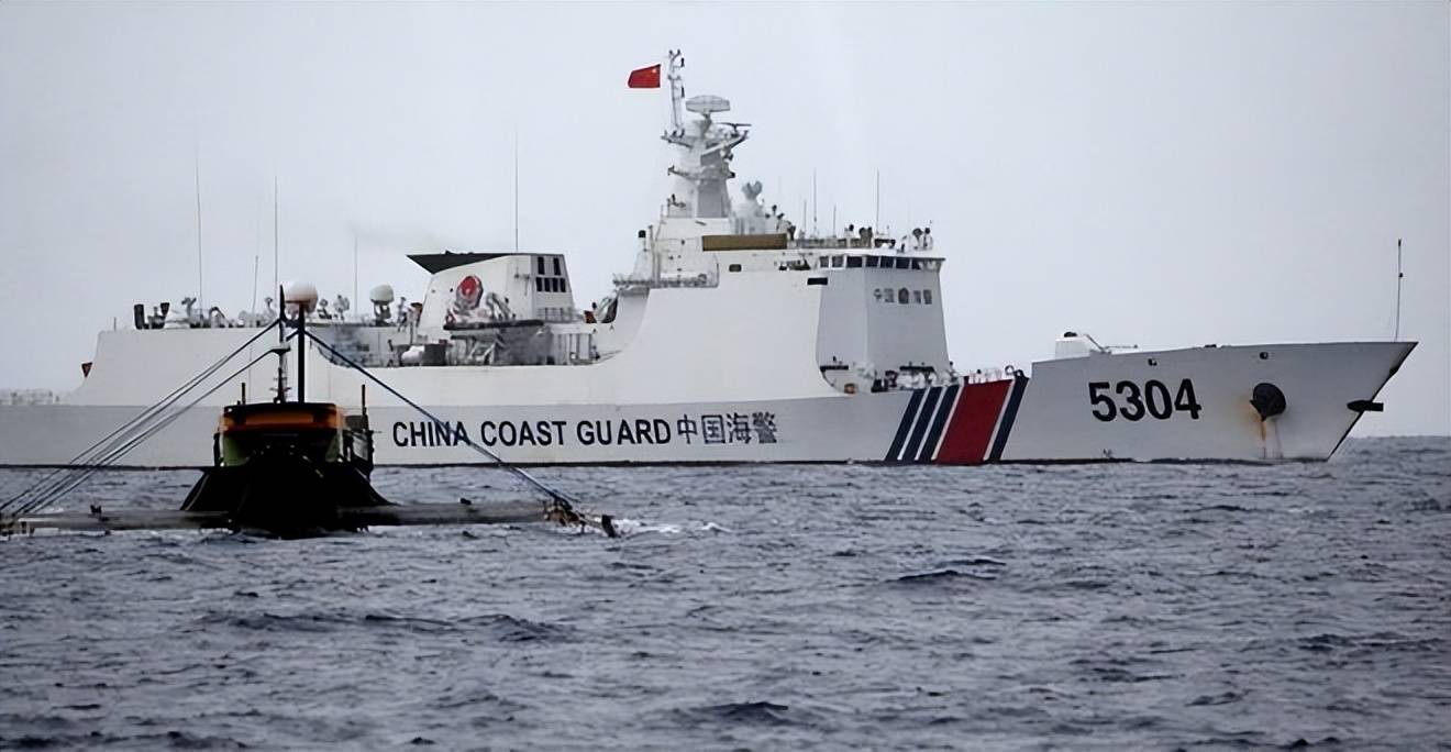 胜了！30小时无法前进一步，菲律宾两艘主力船撤离，仁爱礁破船进入最后时刻！