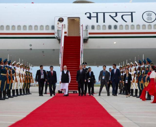 莫迪在华连发20帖,代表印度签字,宣言全票通过,但中国还有遗憾