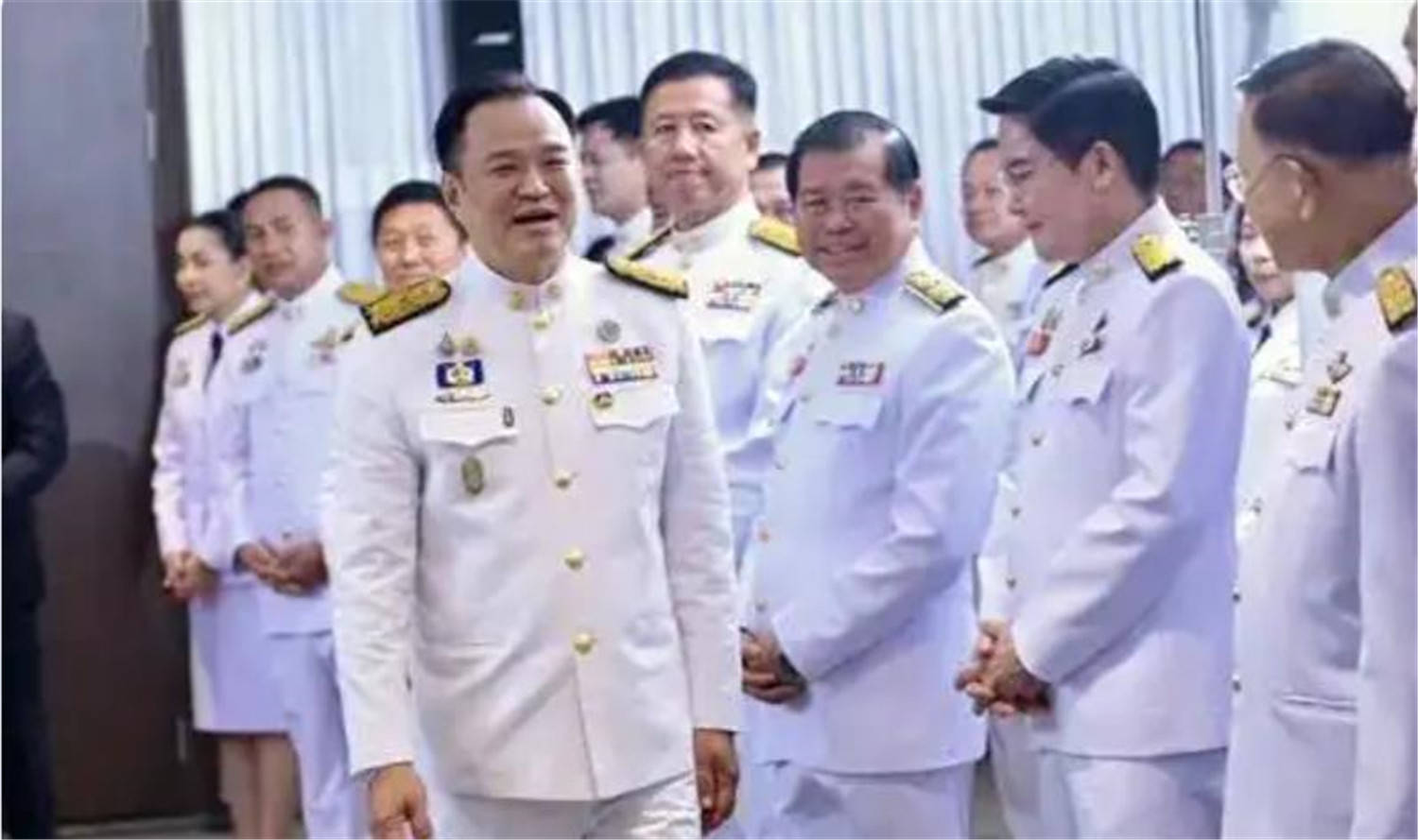 泰国政坛变天，是亲华还是亲美？新总理：我是100%华人后代