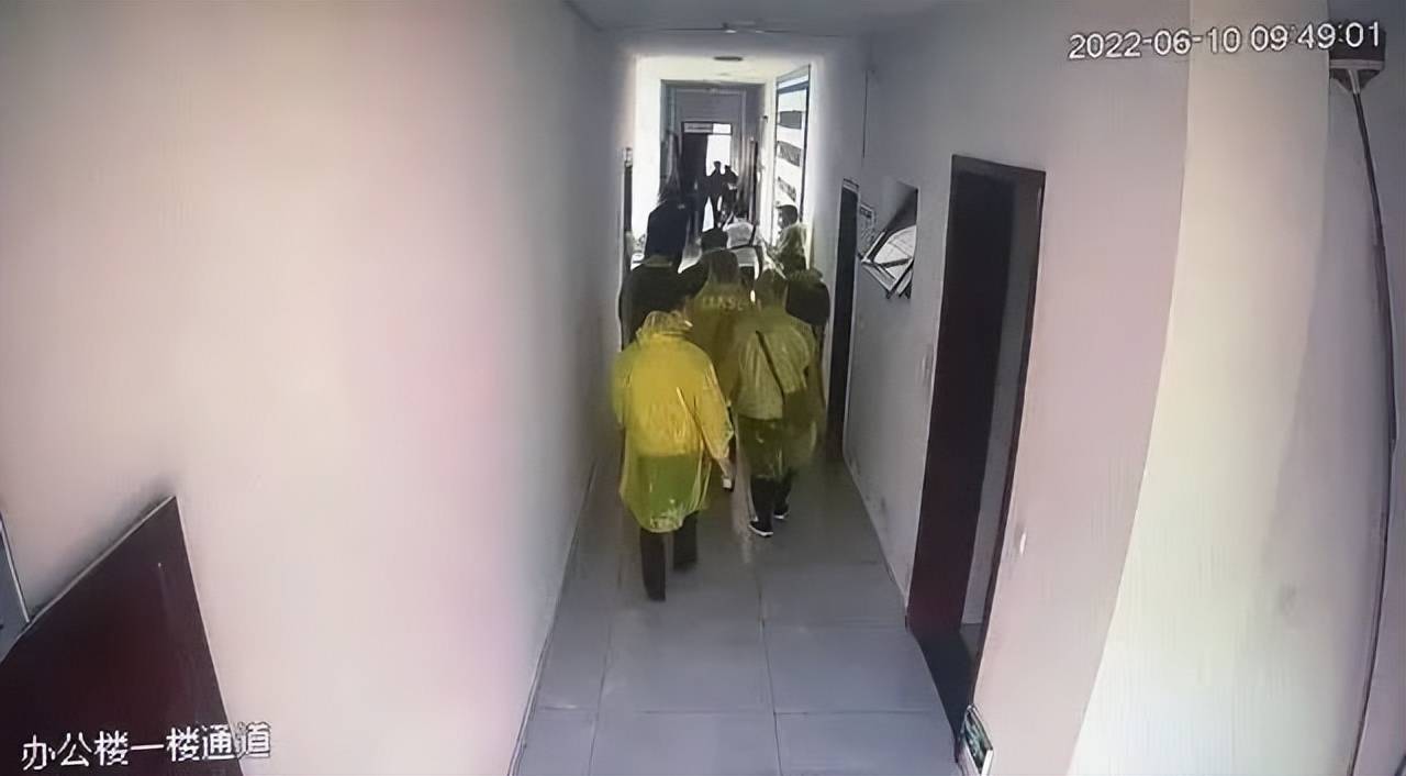 投资8亿工厂被强行接管，创始人详细回应