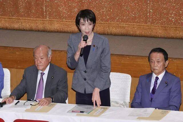 日媒：高市早苗就自民党与公明党决裂道歉，称“对此承担责任”，誓言“绝对要当上首相”